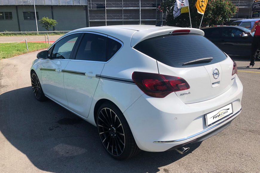 Opel Astra Turbo / Scheibentönung